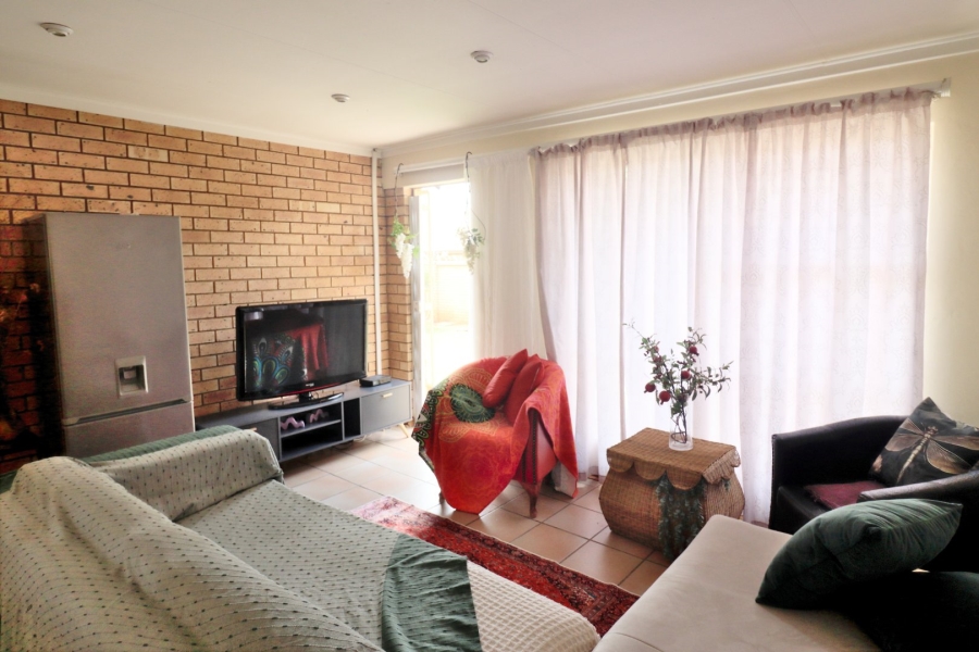 3 Bedroom Property for Sale in Langenhovenpark Free State